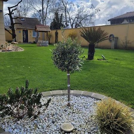Petite Dependance Privee Villa Precy-sur-Marne Exteriör bild