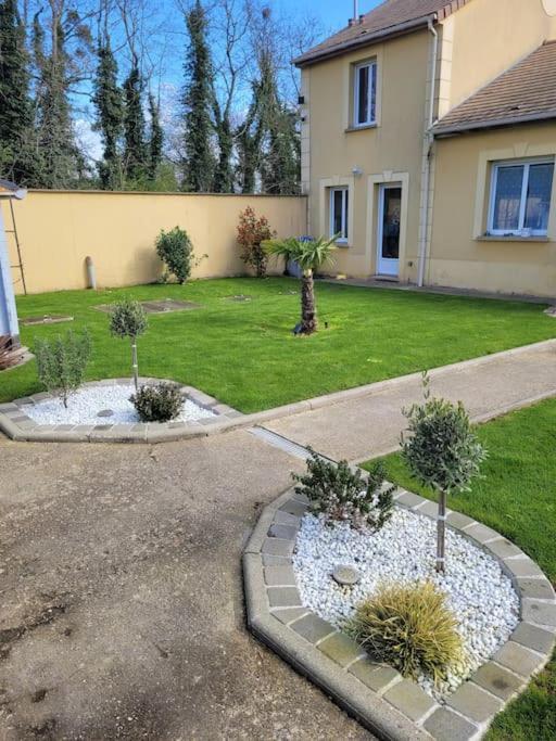 Petite Dependance Privee Villa Precy-sur-Marne Exteriör bild