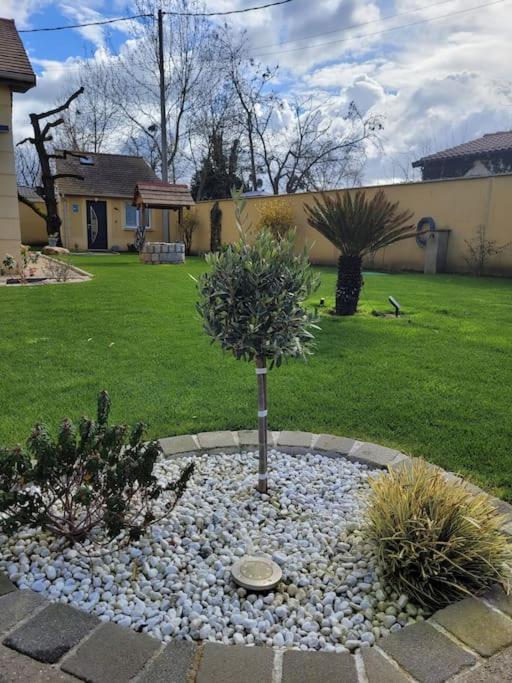 Petite Dependance Privee Villa Precy-sur-Marne Exteriör bild